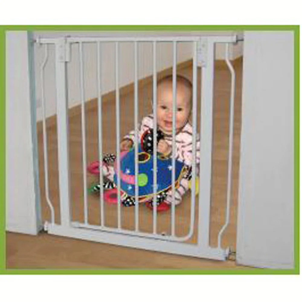 
Pet friendly baby safety gate 