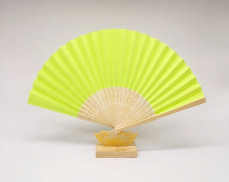 
Personalised Chinese wedding hand paper fan bride fan 