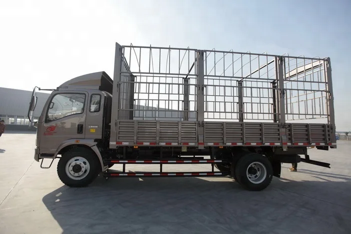 
SINOTRUK new product Small Stake Cargo Truck for low price 