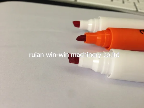 Treater Dina Feather