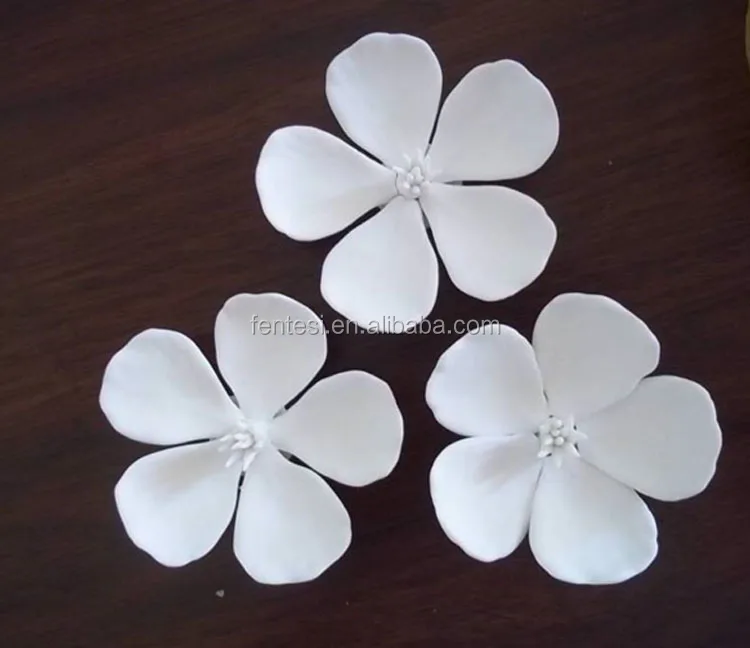 new design handmade mini porcelain flower