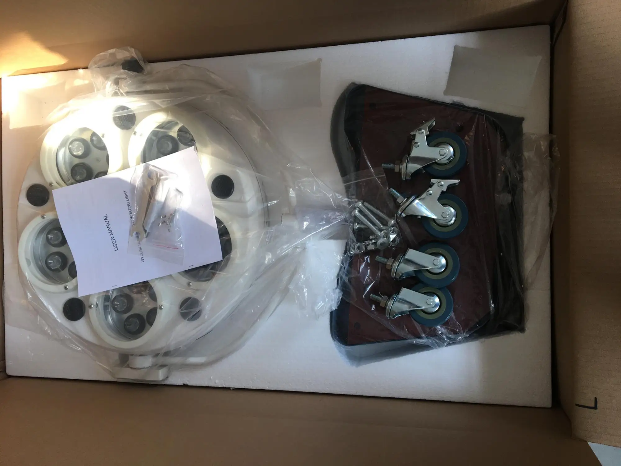 LED Surgical Operation Shadowless Lights Portable Veterinary Lamps for Vet Animal Hospital