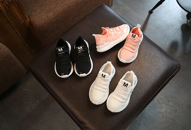 New Boys Girls Mesh Sneakers Children Shoes LED Breathable Running Shoes For Kids Flats Sports Footwear Star Fashion Casual Shoe