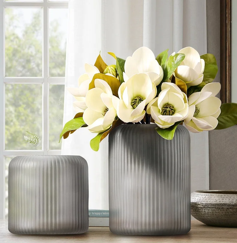 wholesales cheap bulk different types hand blown decoration flower glass colorful vase