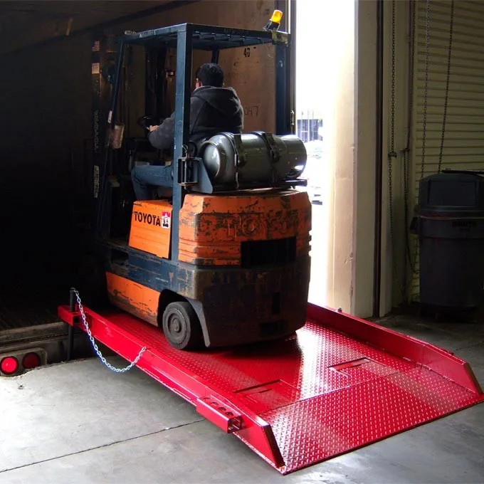 6000kg Steel Forklift Loading Dock Plate Ground Level Container Ramp