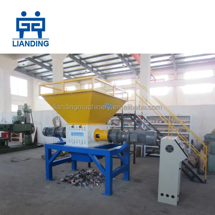 Plastic scrap shredding machine for waste plastic recycling line