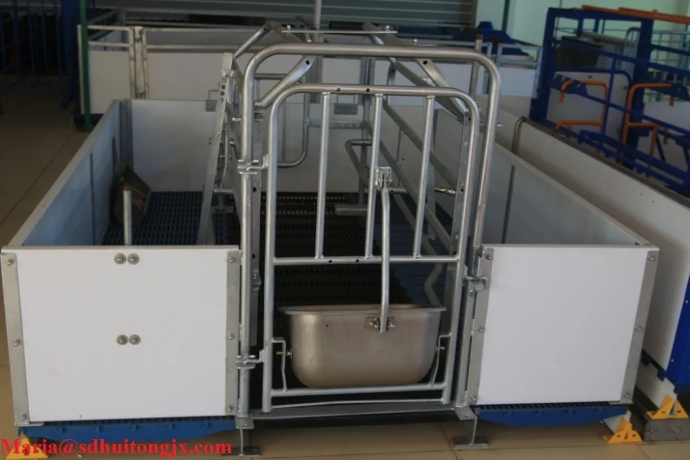 Pig Farrowing crate with PVC Plank fence