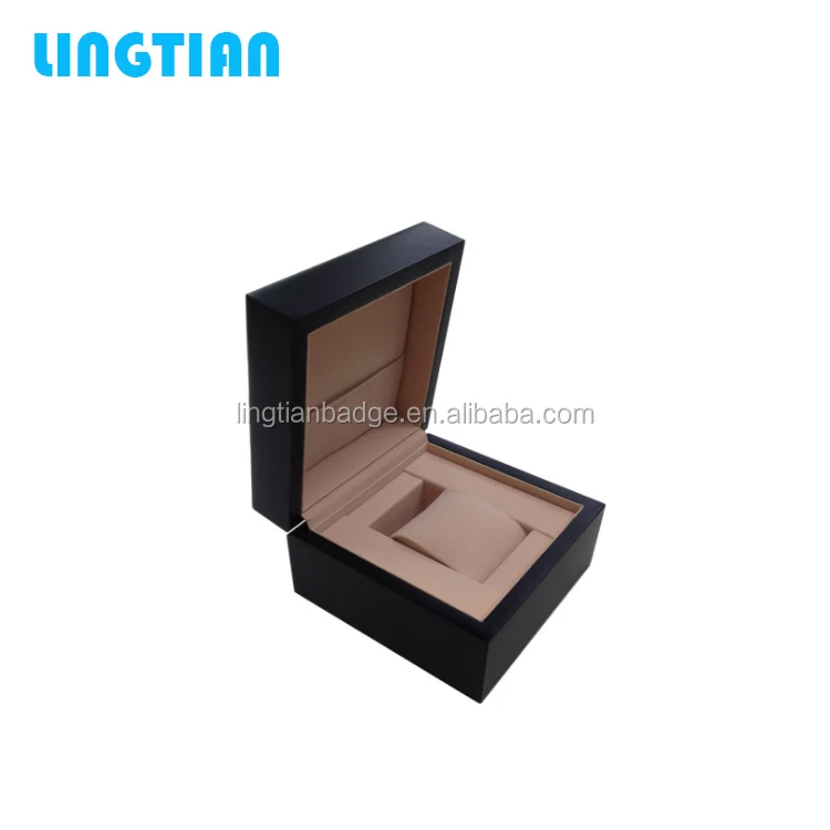 LINGTIAN Custom Logo Watch Display Box Watch Organizer Box