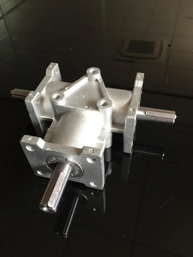 Big Torque Transmission Aluminum House 3 Shafts Gearbox