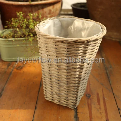 100%Handmade Plastic Lined Grey Wicker Baskets for Plants Wicker Flower Plant Pot