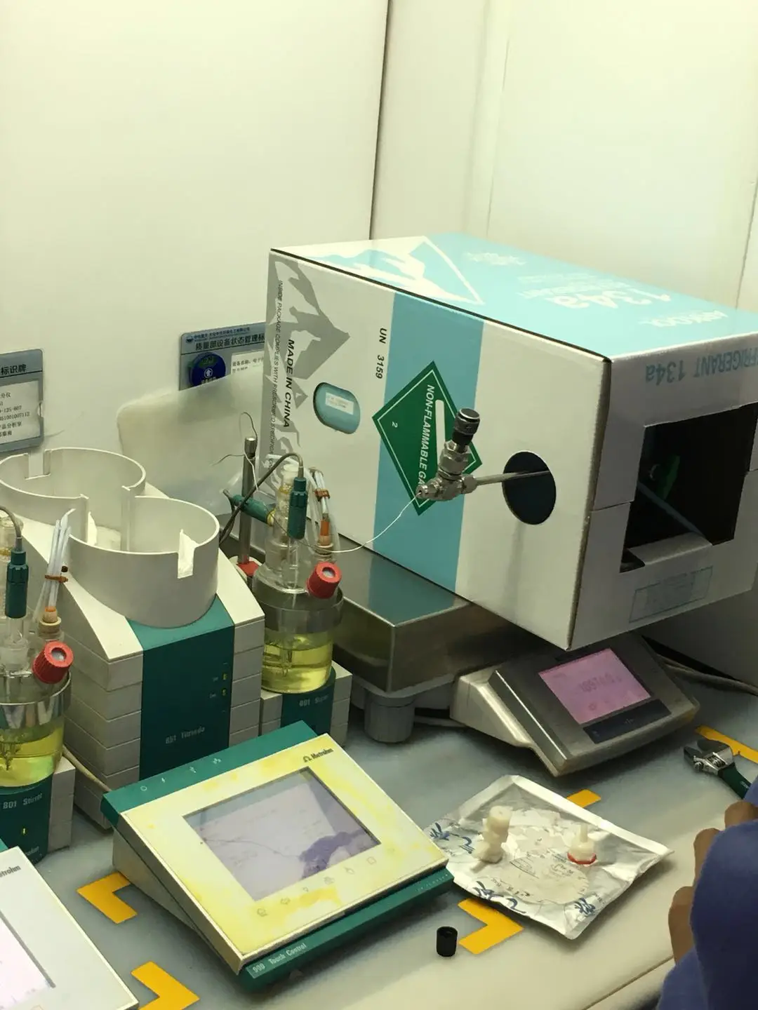 Хит продаж, рефракторный газ r134A, газ хладагента 30 фунтов