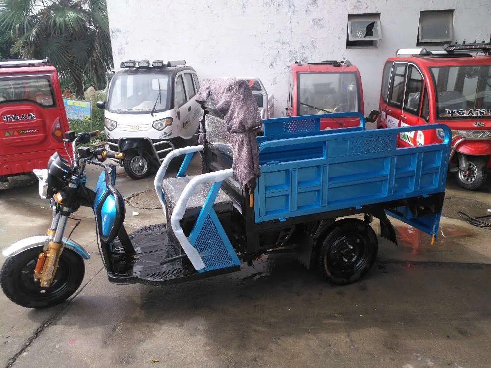 electric cargo trike for cargo delivery