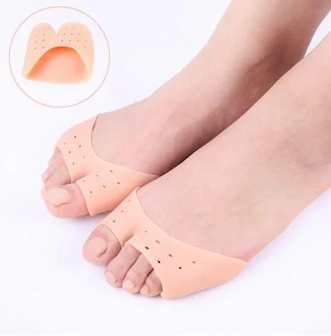 Comfortable silicone ballet dance shoes toe protector pads soft gel pointe toe cap pads