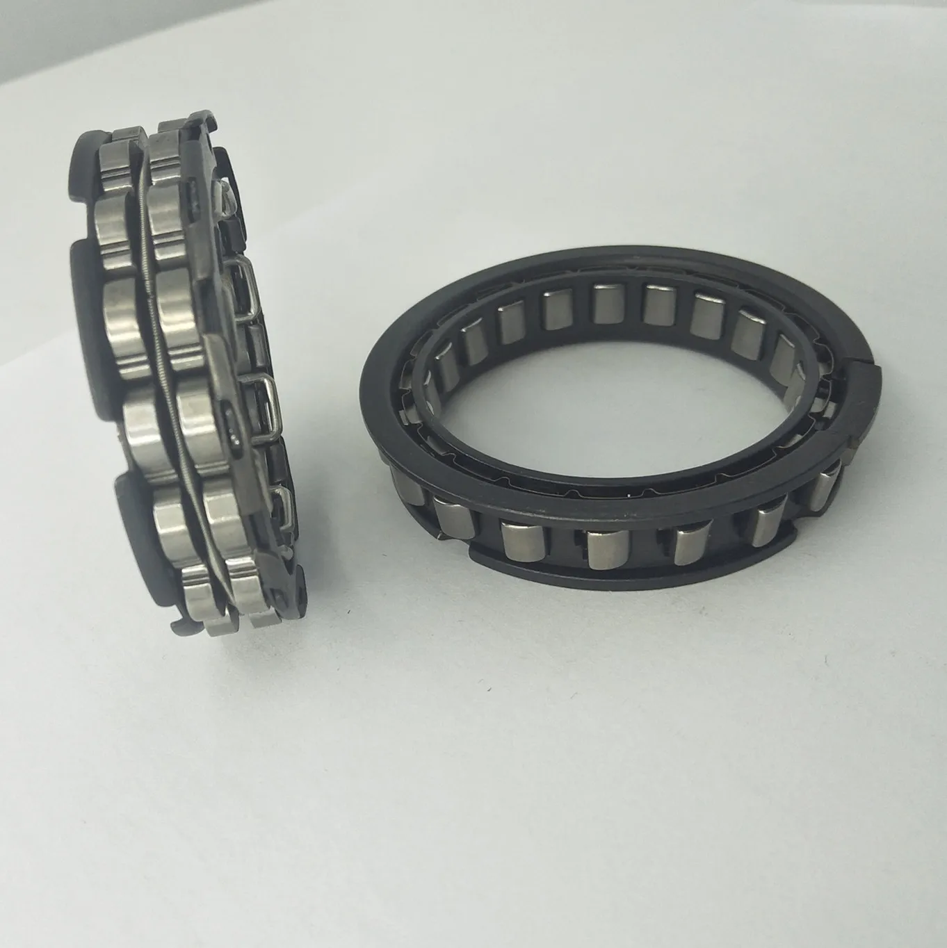 FWD332211CRS One Way Bearing Motorcycle Sprag Clutch Assembly