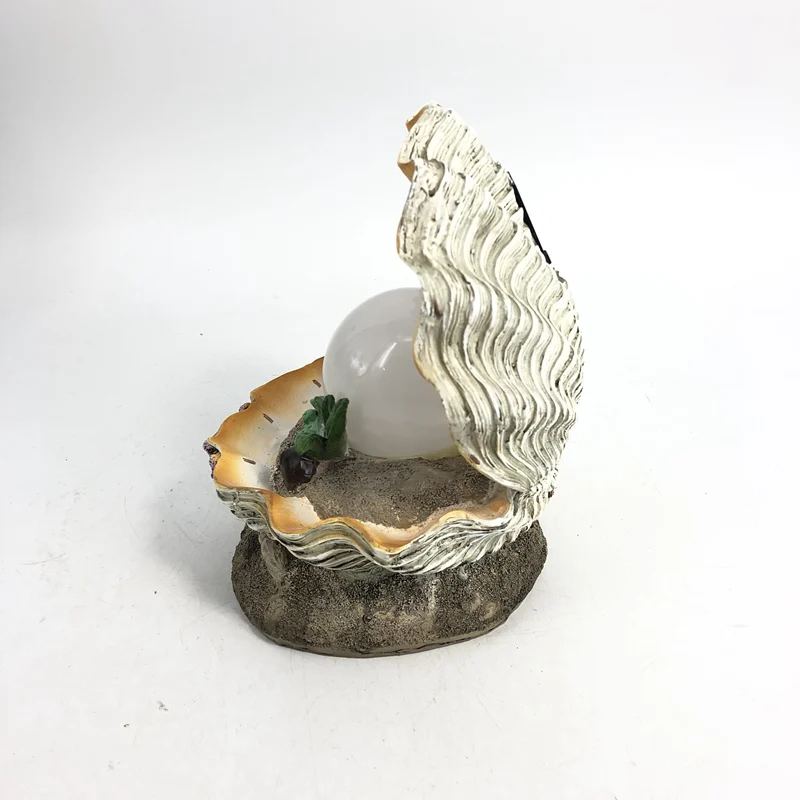 Garden Outdoor Solar LED Light Lawn and Yard Resin Clam Shell