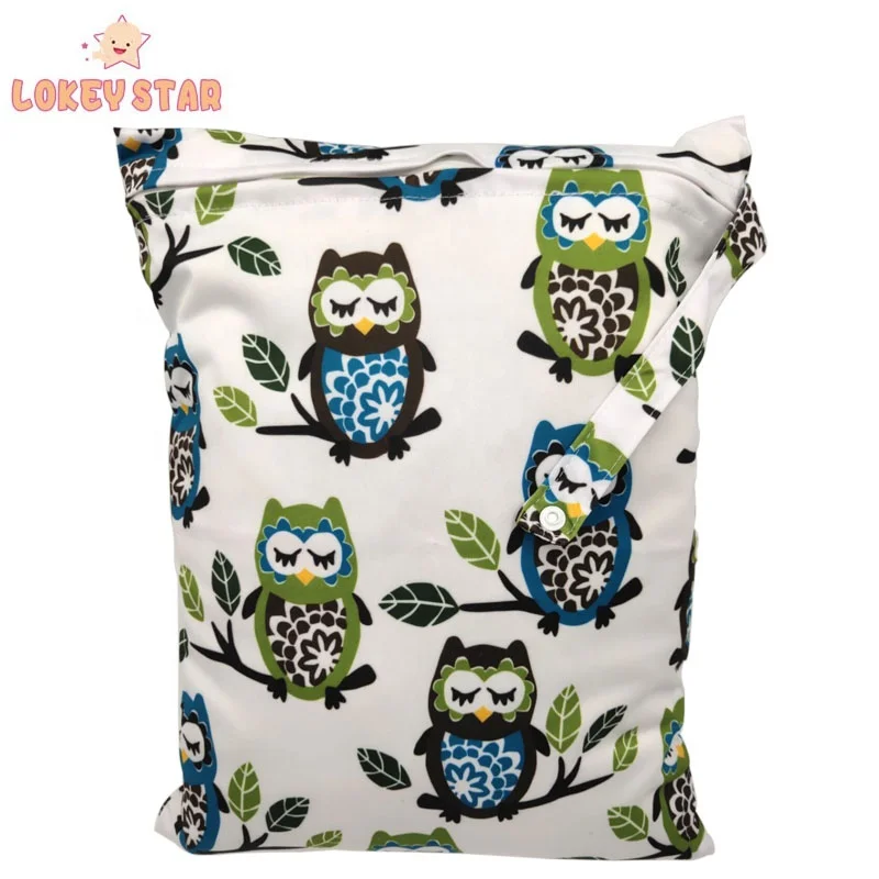 Бесплатная образец Китай Поставщик оптовый моющийся мешок ткани молнии цветной печатный влажный пеленки детский мешок