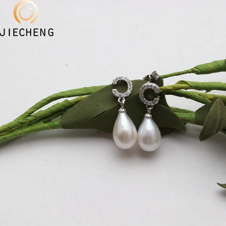 Fashion designs 10mm pearl earring zircon freshwater pearl dangle drop stud earrings for women