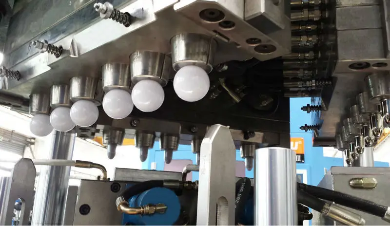 China supplier for automatic injection blow molding machine of high cavity LED lamp cover