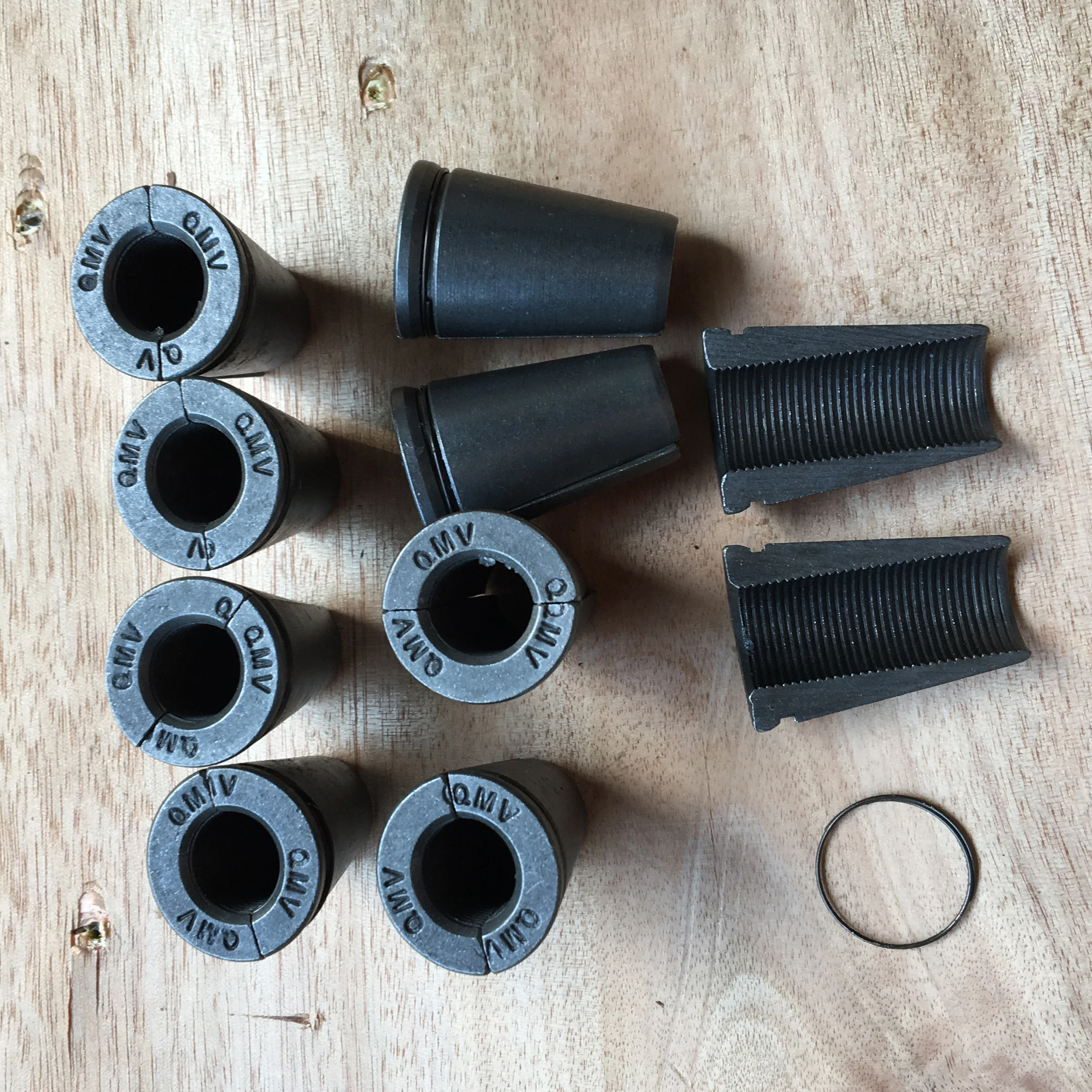 China manufacturer prestressing wedges grips with 12.7mm 15.24mm 17.8mm 21.6mm pc strand steel wire pt bars for sale