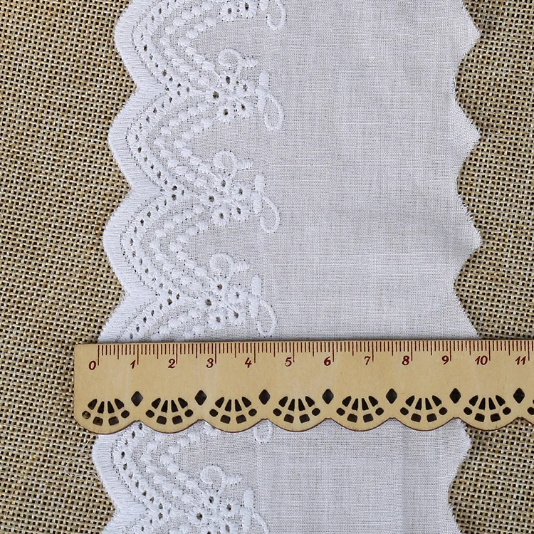 Manufacturer High Quality Wholesale Embroidery Floral  Delicate Polyester Flower Lace Trim For Garment Accessories