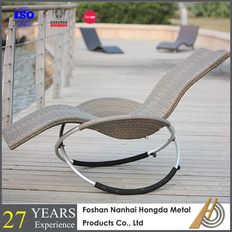 Античная PE ротанга, кресло-качалка