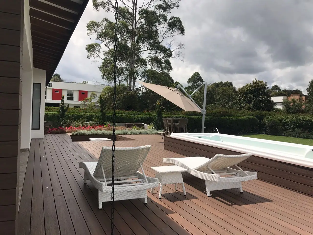 co extrusion wpc tiles in spain composite decking floor wpc material dark color noble oak wood laminate flooring