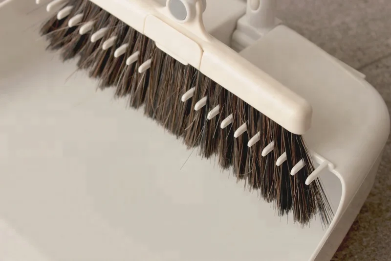 
2018 folding plastic broom and dustpan set 