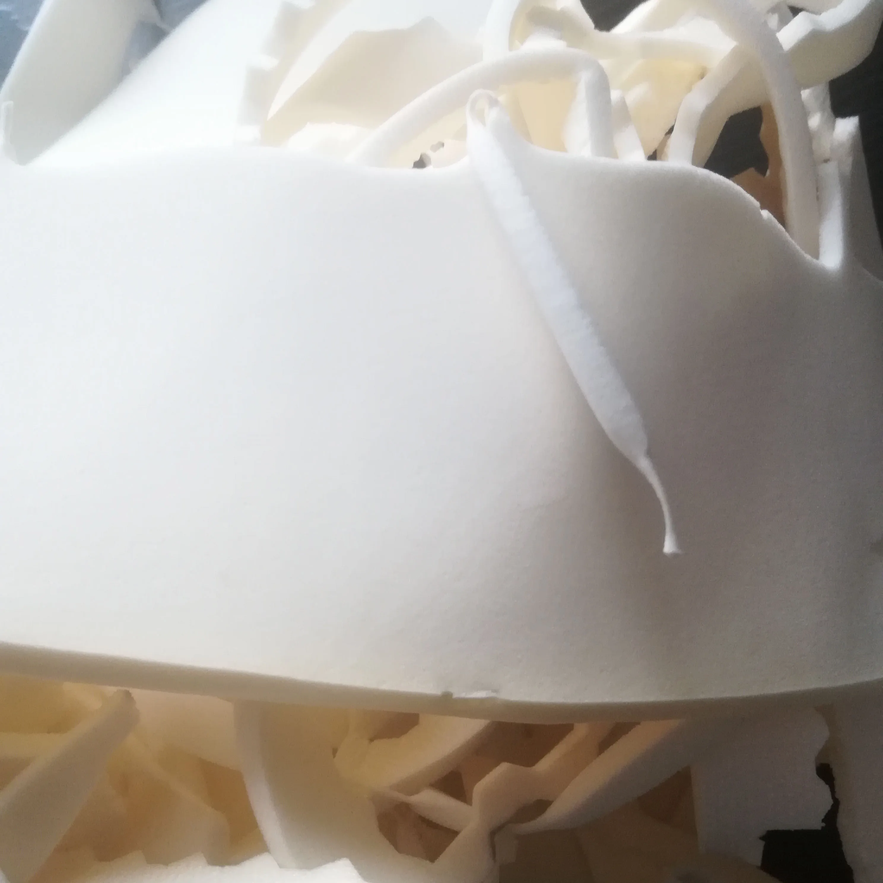 Amazon 100% Thai natural latex rubber scrap clean and impurity-free toy pillow cushion stuffing