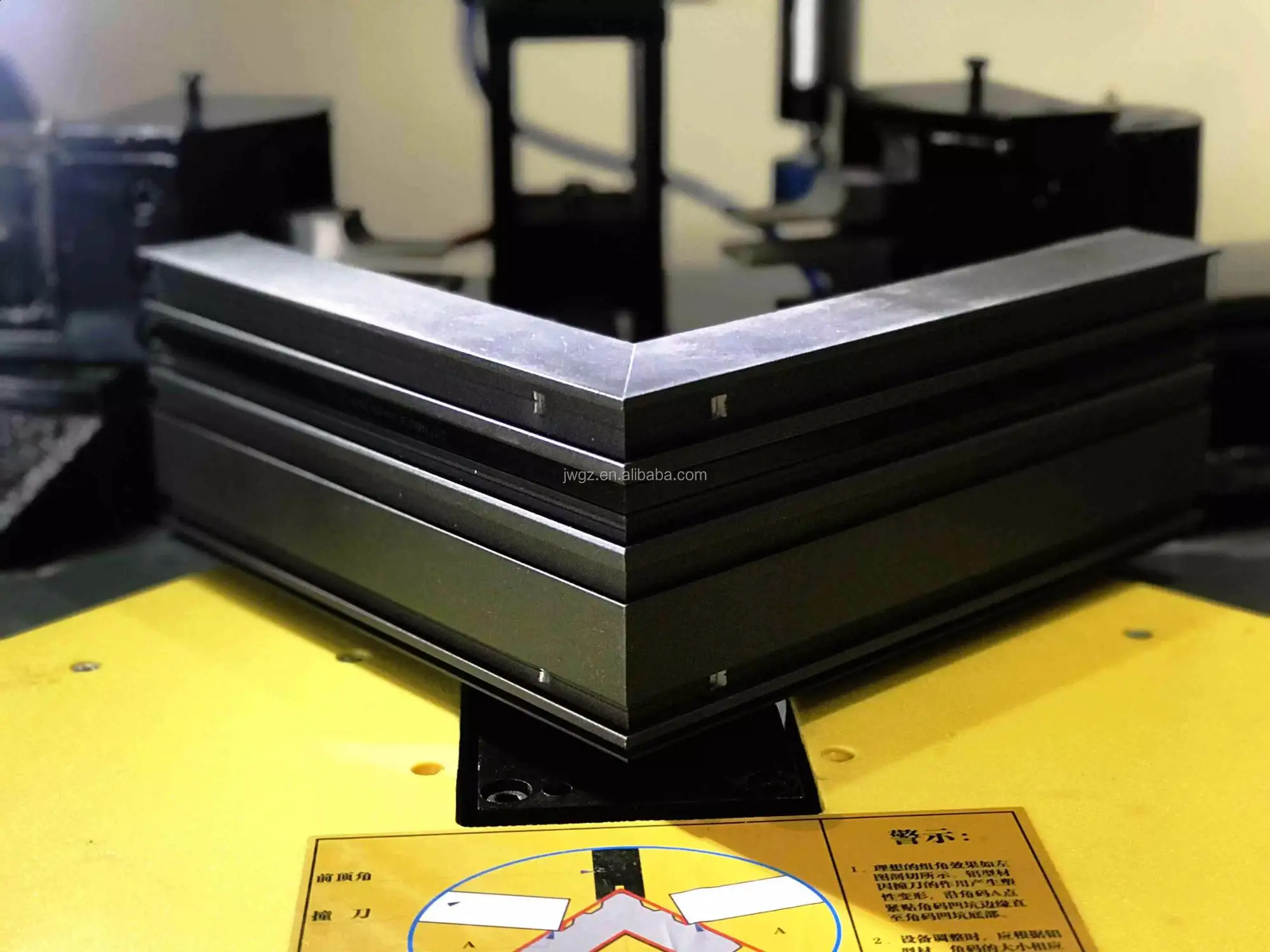 
ZSY Automatic 135mm Aluminum Window Door Crimping Machine 