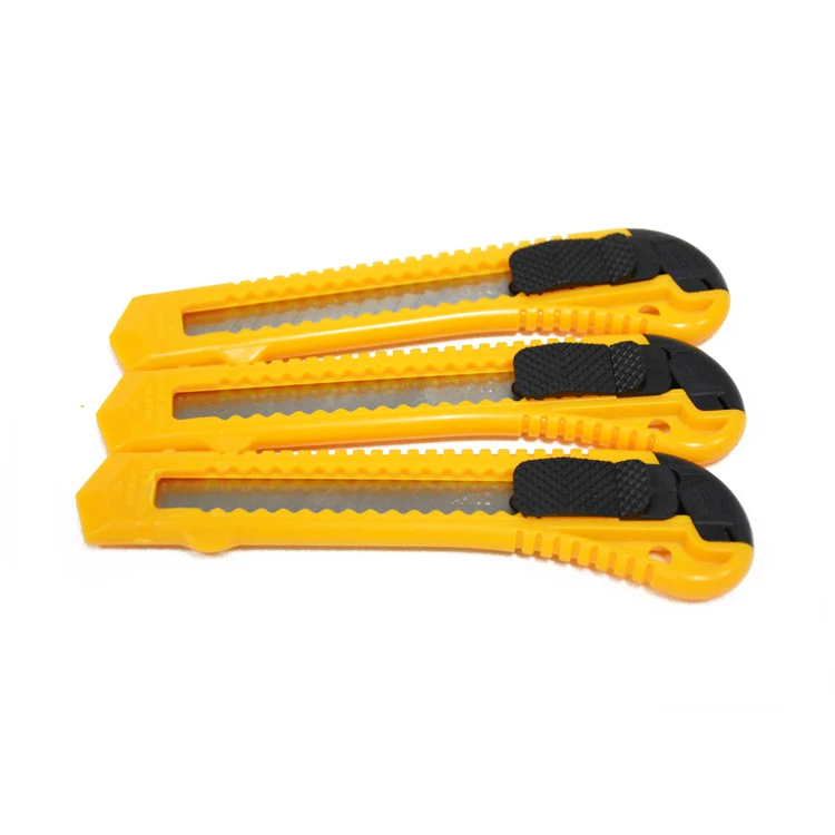 18mm Rubber Cutting Knife with Flexible Snap Wholesale Utility Knife, Auto Lock Safety Knife