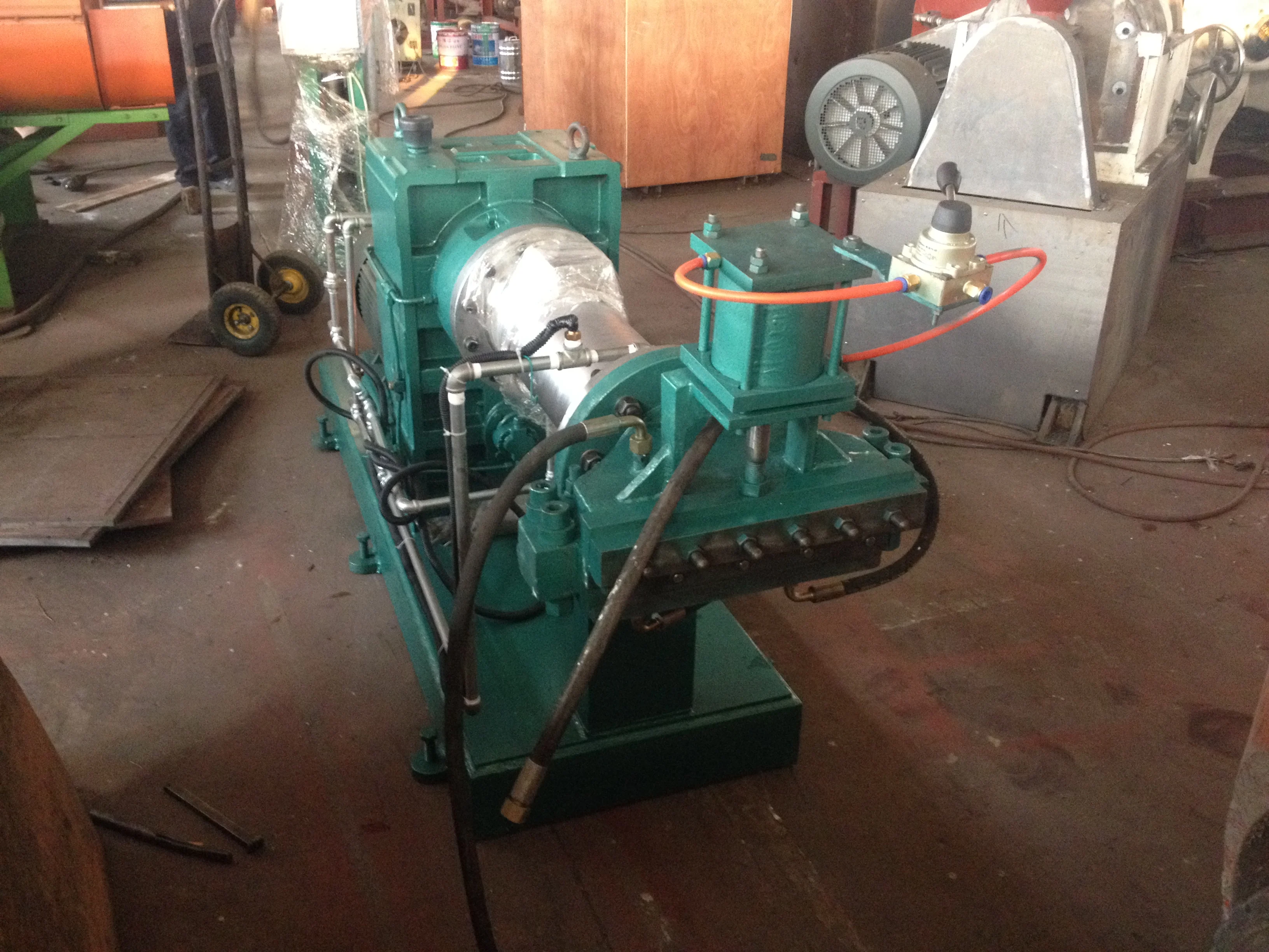 
rubber extruder for rubber tube, hot or cold feeding 2 types 