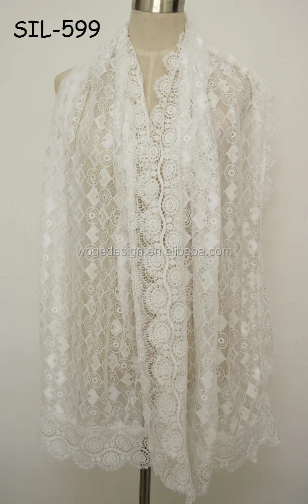 Fashion the latest white crochet cotton round flower heart hijab lace shawl