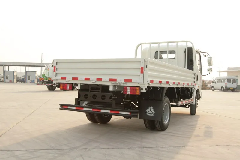 
Sinotruk howo light truck 4X2 cargo van box truck for sale 