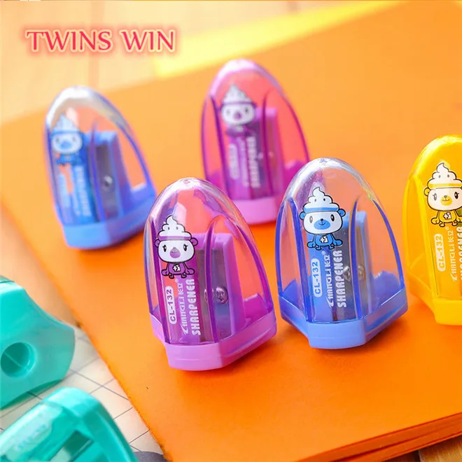 Small moq Customized factory directly cartoon funny multifunction plastic cosmetic fancy manual pencil sharpener for girls
