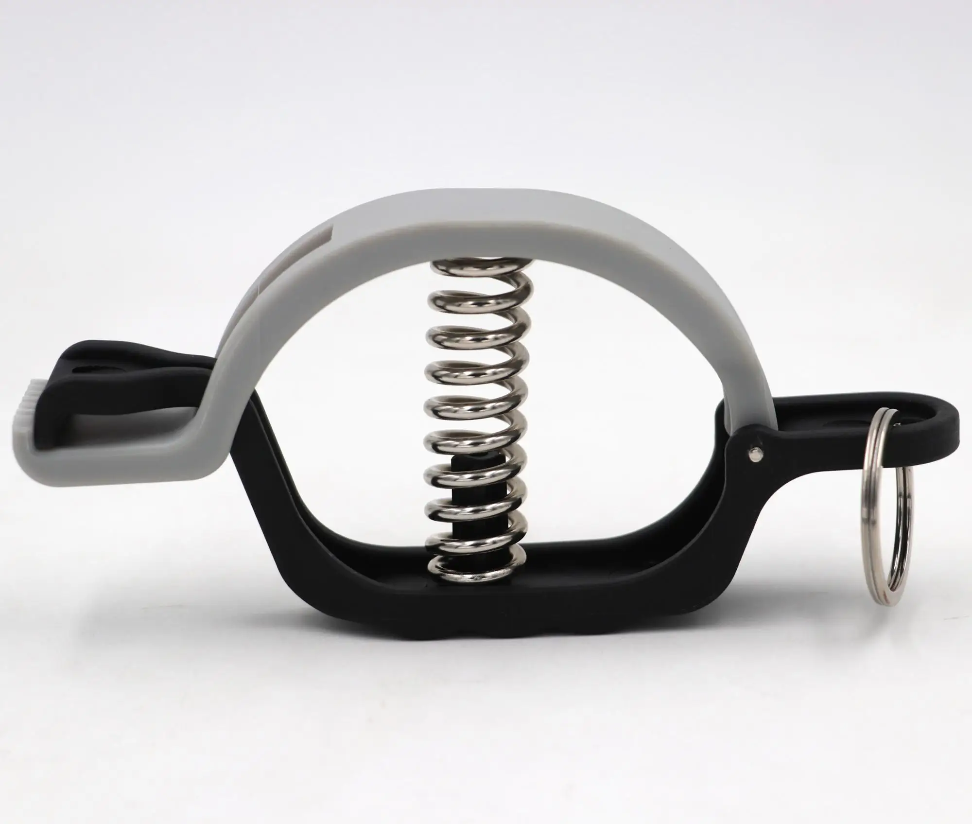 can go with digital scale plastic small portable fish lip fishing gripper