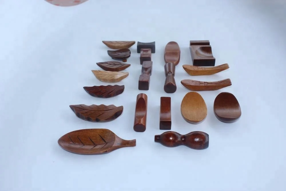Leaf Shape Wooden Chopsticks Forks Rest Holder Kitchen Spoon Stand