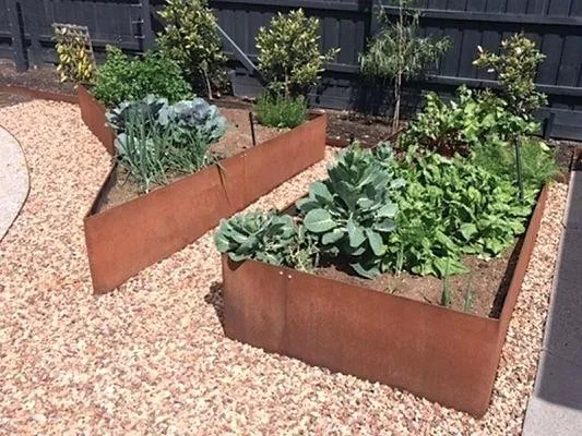 Decorative corten steel raised garden beds