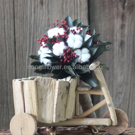 Dried Cotton Ball Natural Flax Red Bean and Preserved Gardenia Leaves Hand-hold Bridal Bouquets