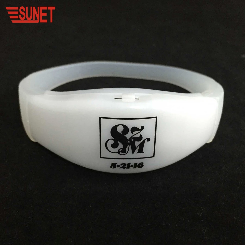Sunjet Promotion Product Custom Logo Party Favor Sound Activated Led Silicone Bracelet, Concert Motion Activated Led Wristband
