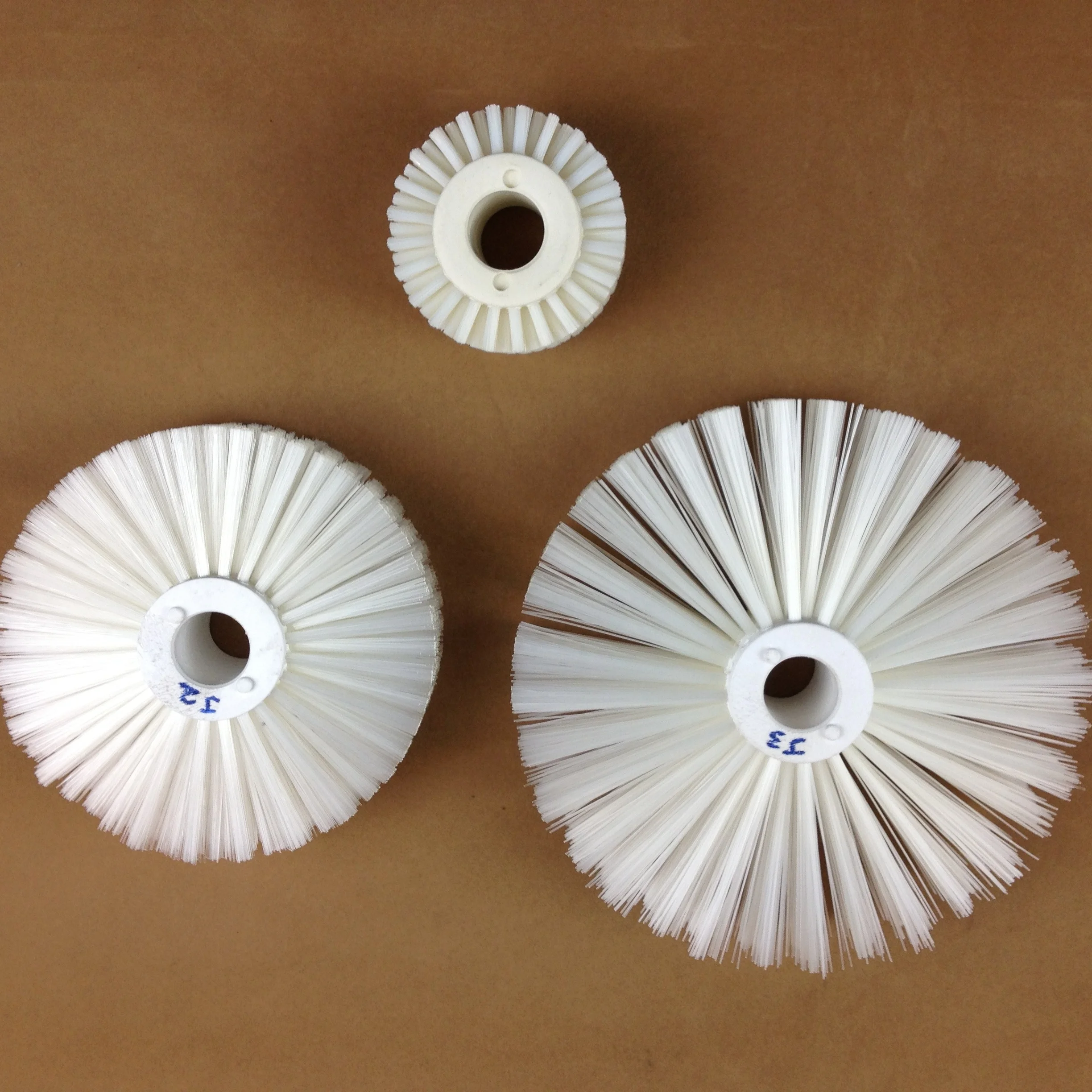 TDF Cylinder rotary nylon industrial roller round cleaning vegetable fruit brush