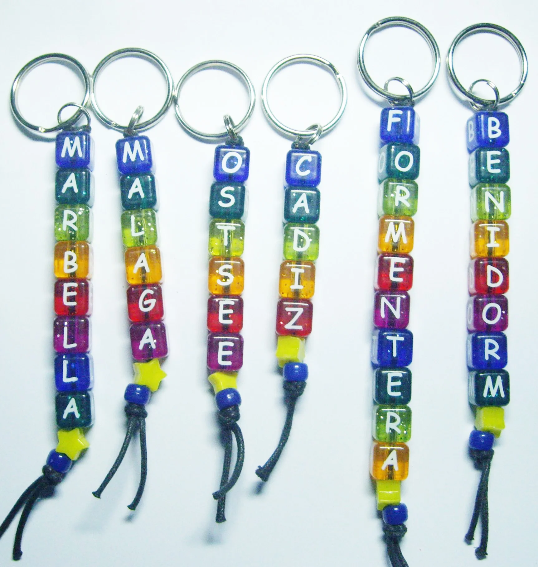 cube plastic alphabet letter beads 12mm,artifical china acrylic letters keychain,alphabet letters plastic with vertical holes