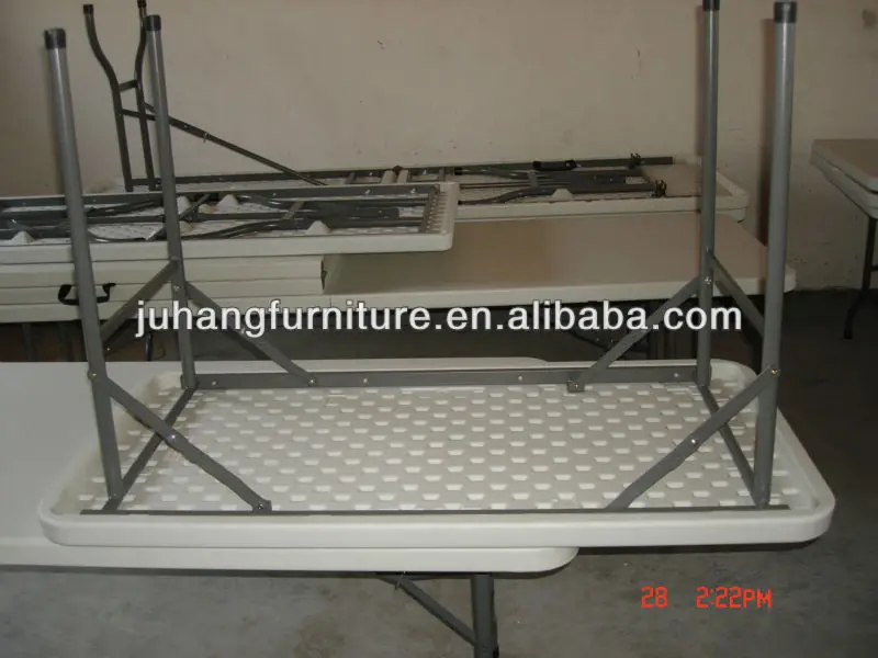 Rectangle Outdoor Plastic Folding Table On Sale