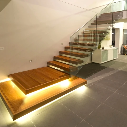  Специальная светящаяся деревянная плавающая лестница со светодиодной подсветкой