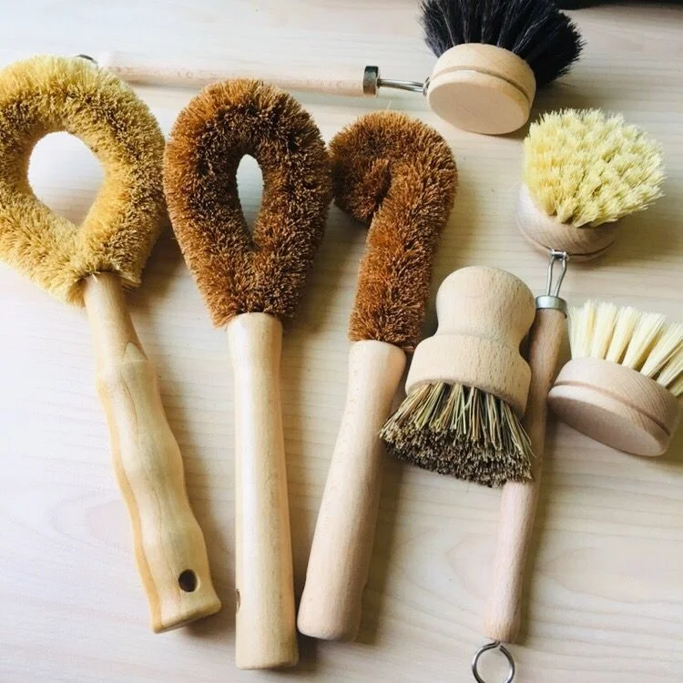 eco-friendly wood handle small wash brush for clean dishes kitchen brushes tool