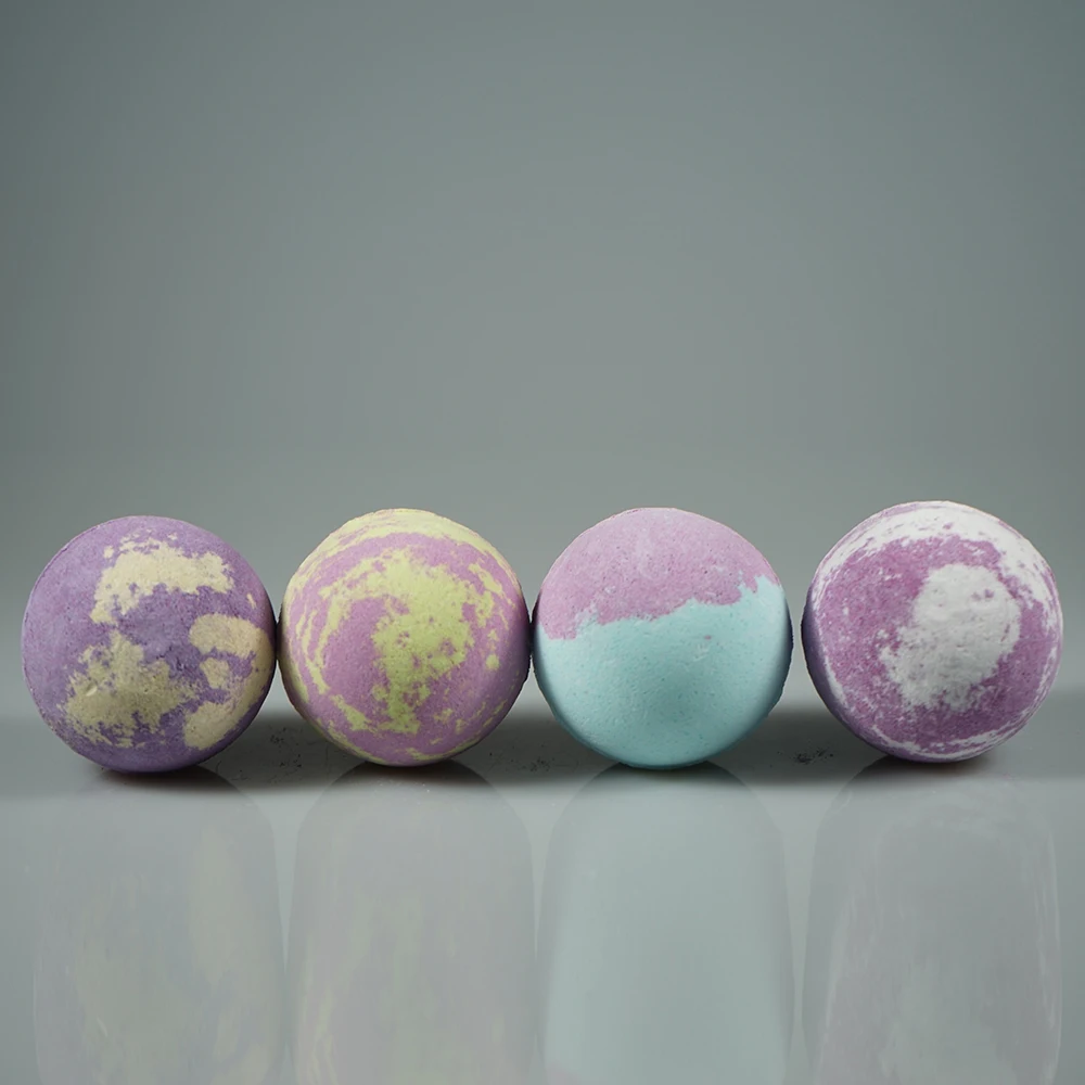 Bath bombs kit / Essential Oil Fizzy Bath Bombs Toys Inside Bath Salt Bombs for kids