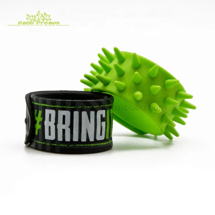 2024 2025 пользовательский модный дешевый светящийся в темноте Силиконовый браслет для разных размеров