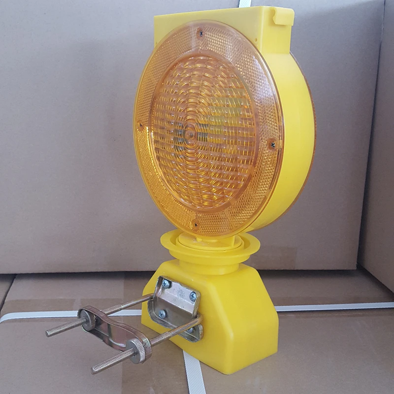 Solar Panel Traffic Light Blinker