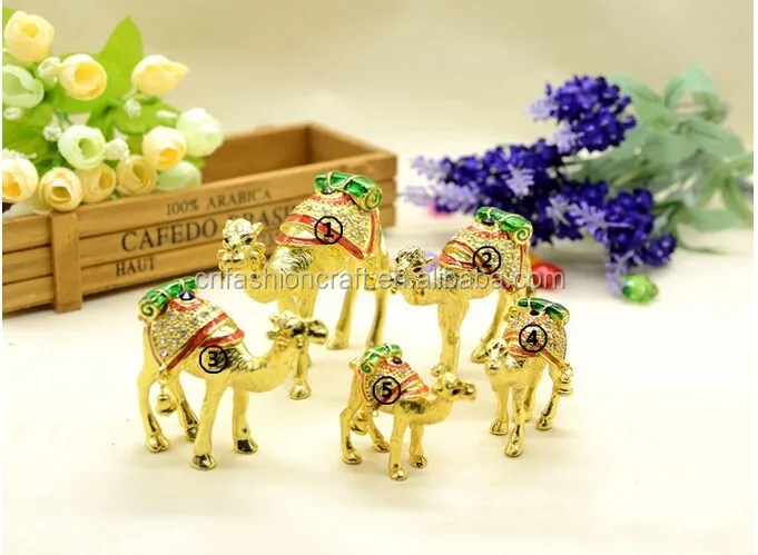 Metal enamel rhinestone camel tourist souvenir dubai gift item