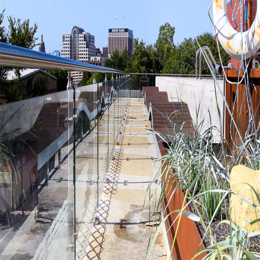 Customized Design Iron Balusters Glass Grill for Stairs Railing / Outdoor Balcony Glass Balustrade