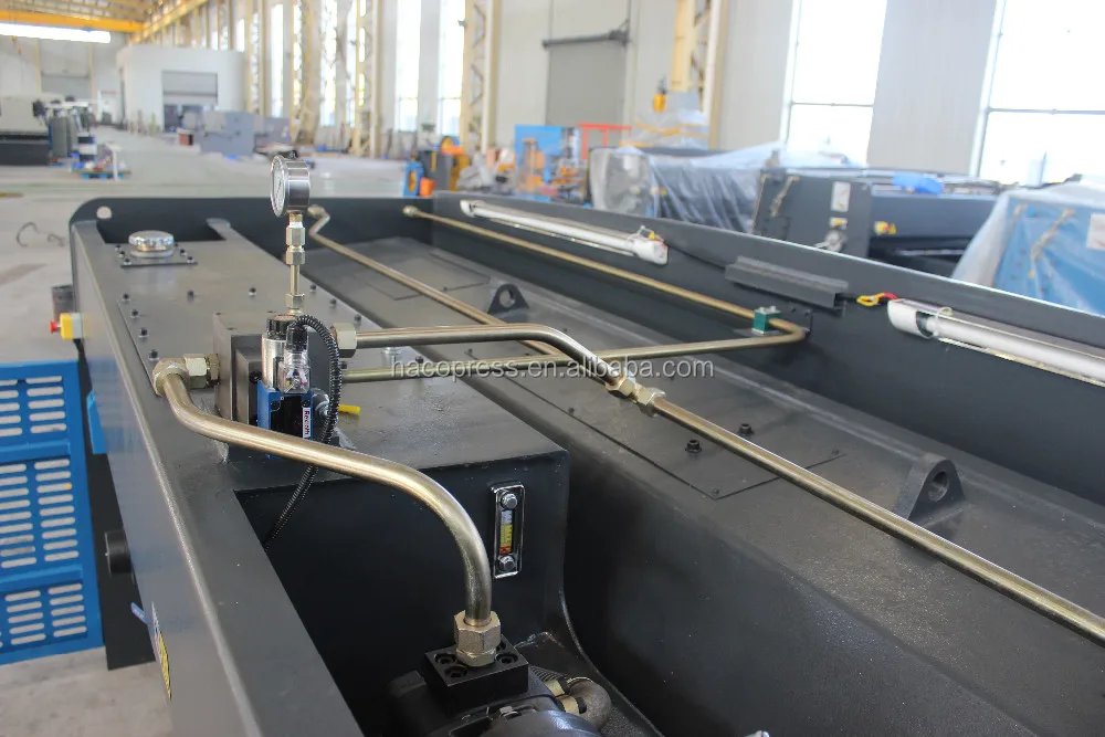 QC11Y/QC11K-32x3200 hydraulic manual stainless sheet metal cutting machine guillotine shearing metal cutting machine